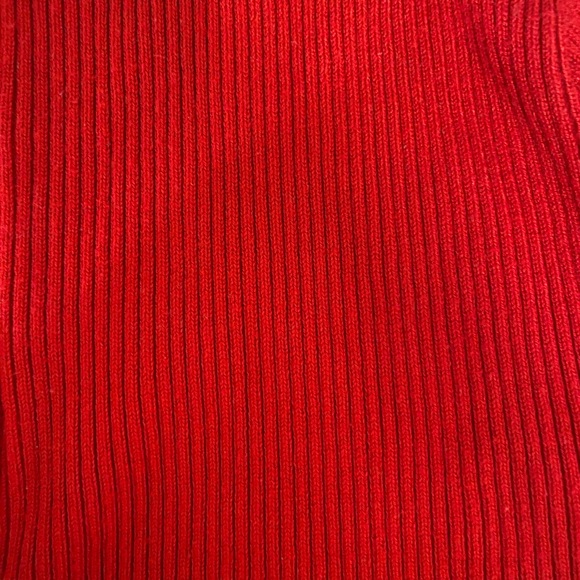Red Ribbed knit zip up cardigan - Picture 3 of 6